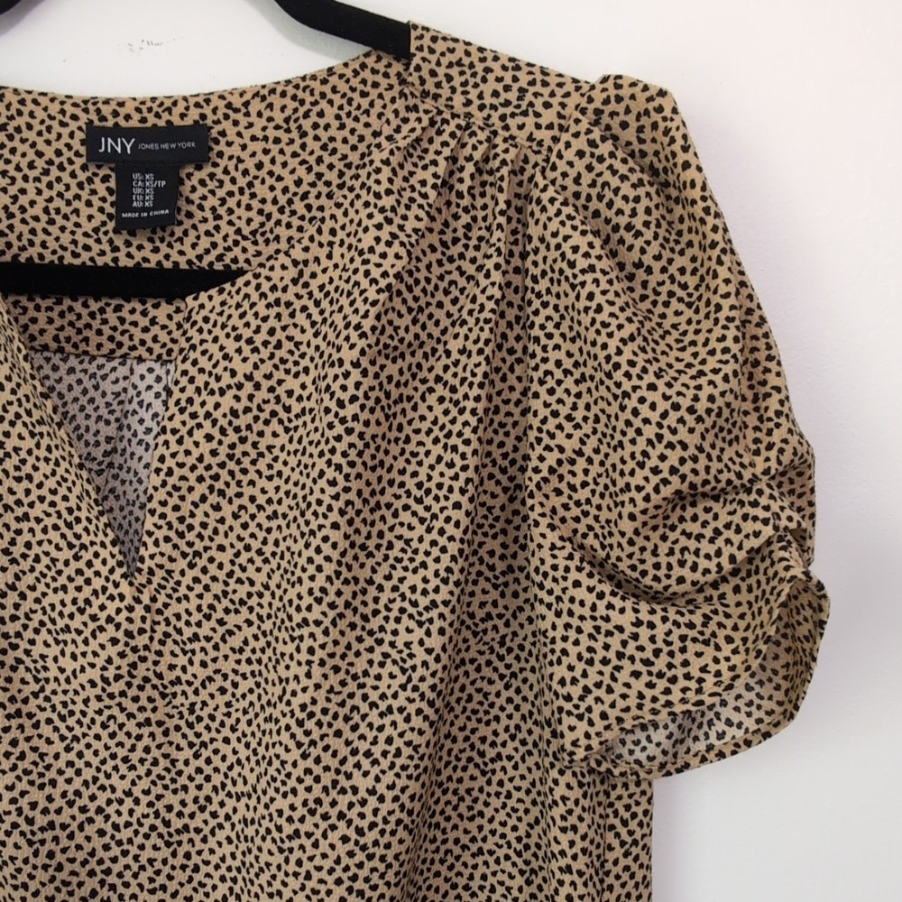 Jones New York Animal Print Puff Sleeve V-Neck Blouse XS - Picture 6 of 15